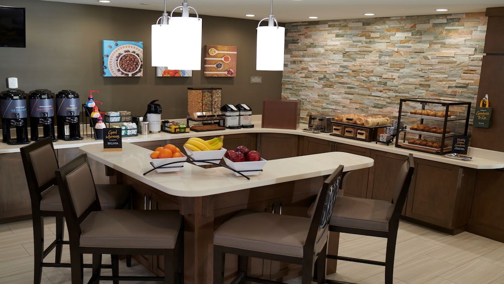 Staybridge Suites Southgate Detroit Area - photo 29