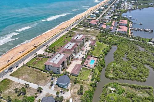 Oceanside Luxury Condo Flagler Beach — 4-Star Luxury Hotel in Flagler Beach, United States