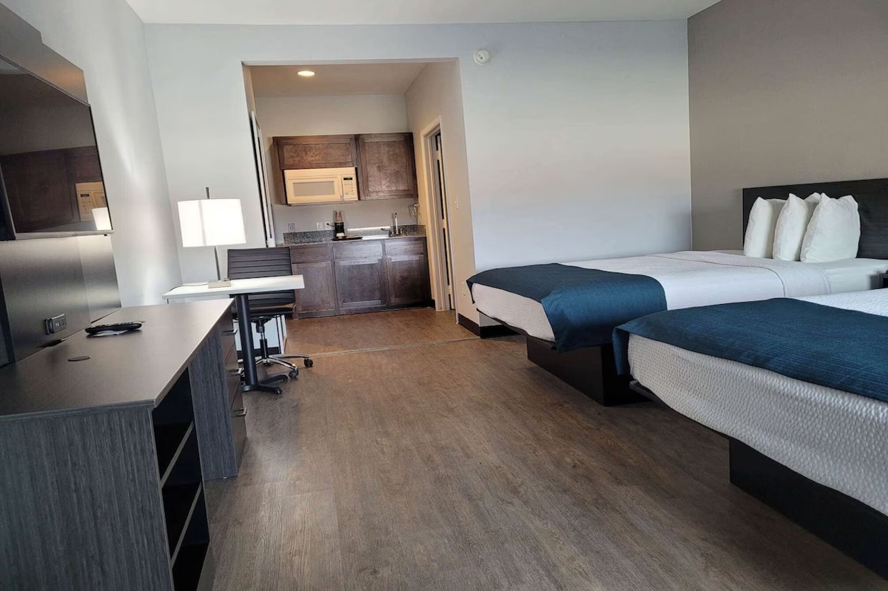 Days Inn & Suites by Wyndham Gonzales TX - photo 9