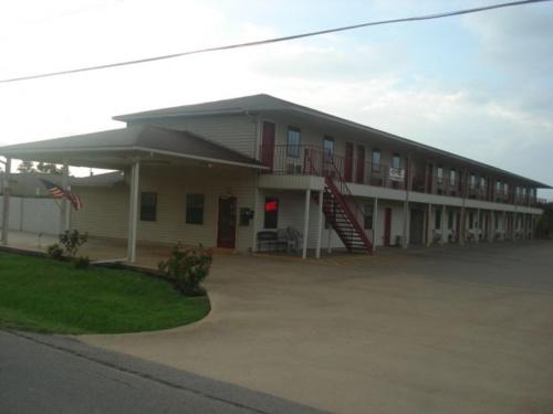 Southern Nights Motel - photo 2