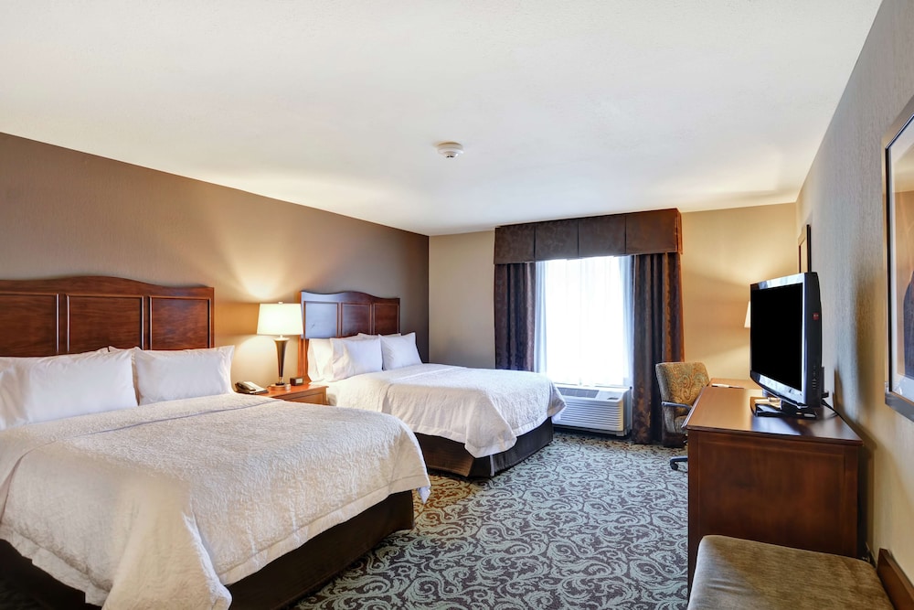 Hampton Inn and Suites New Hartford Utica - photo 20