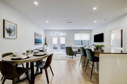 UBP Brand New Midtown Montrose 1 Bd Apt — 4-Star Luxury Hotel in Houston, United States