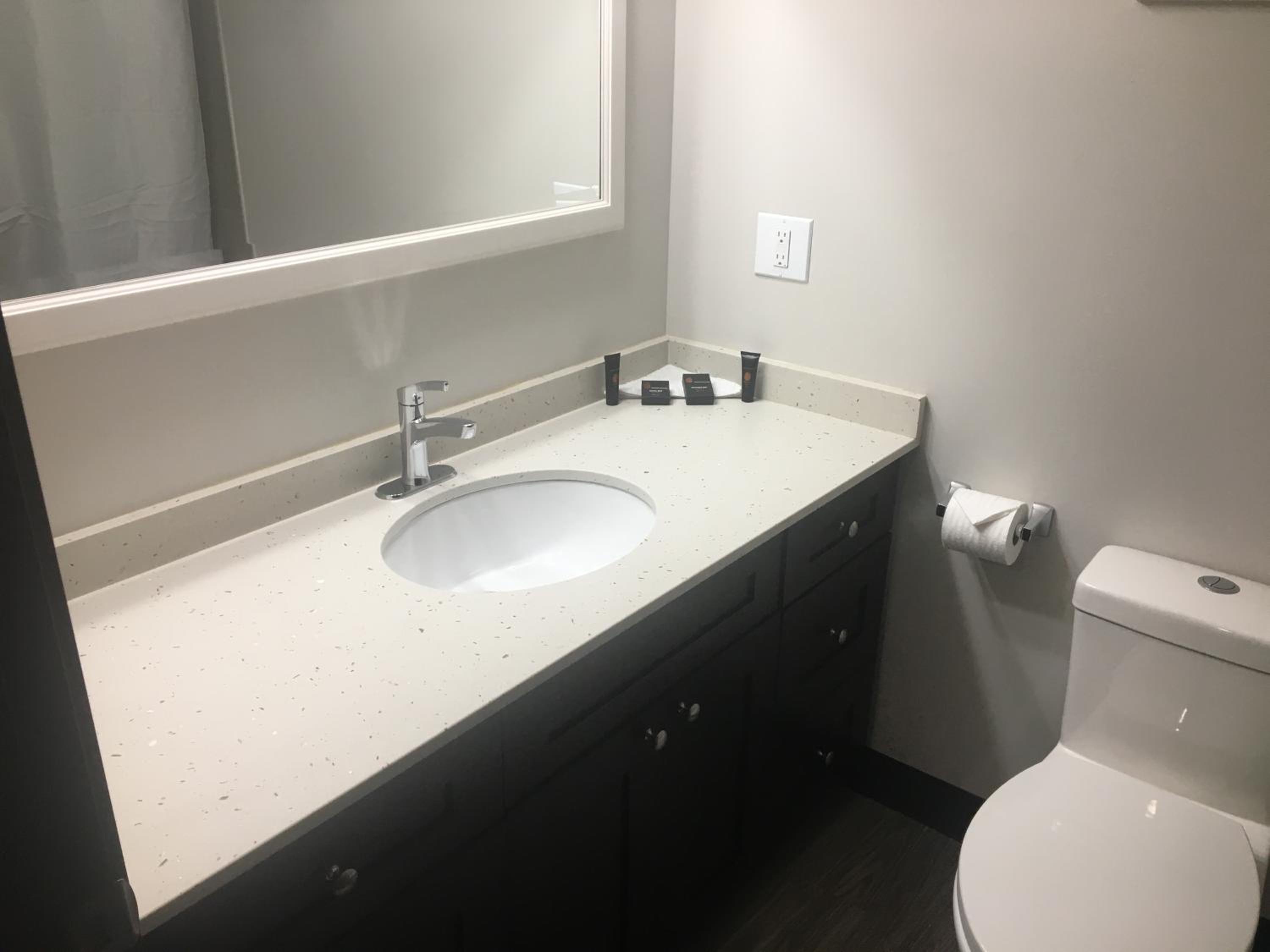 Homestead Inn & Suites — Vanderhoof — photo 3
