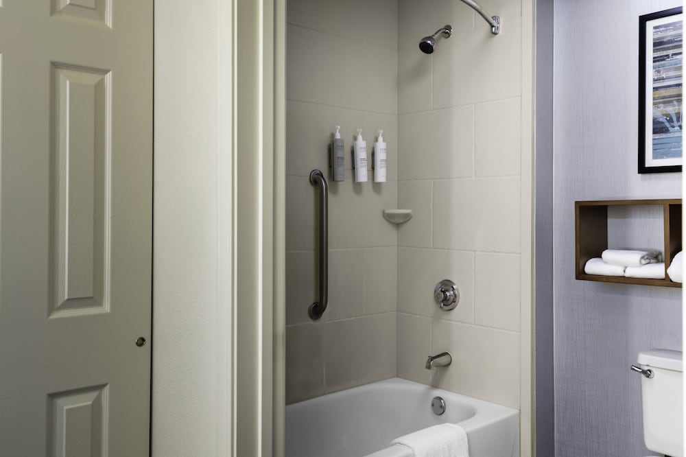Homewood Suites by Hilton St Louis Galleria - photo 32