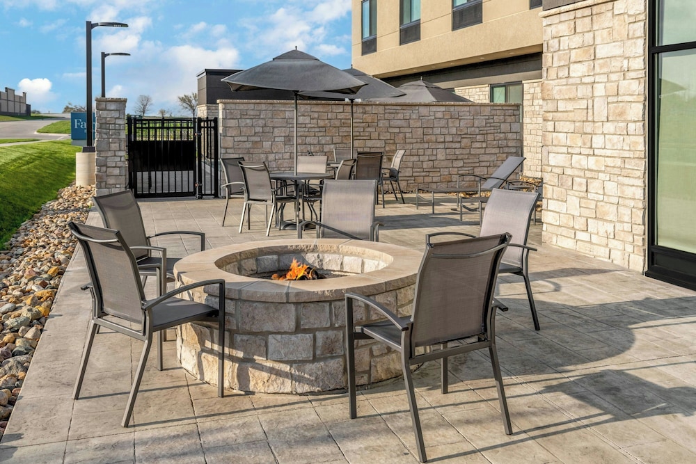 Fairfield by Marriott Inn & Suites Norwalk Des Moines - photo 29