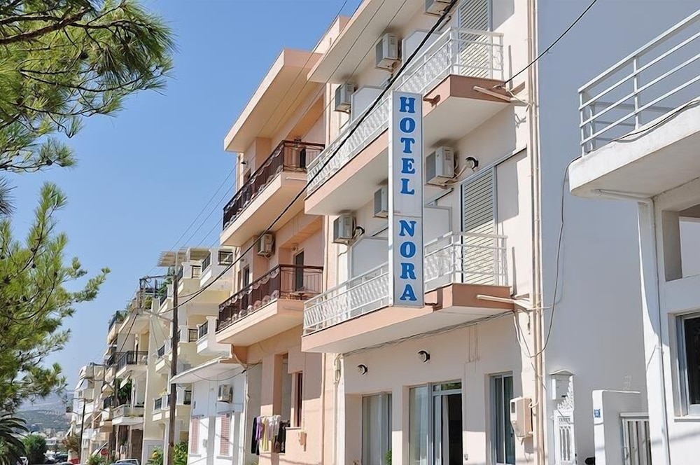 Nora Hotel - carbon neutral hotel in Sitia
