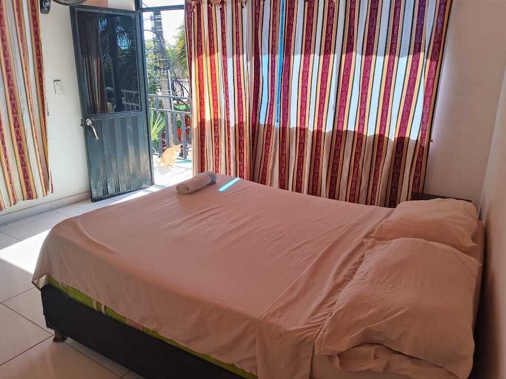 Hotel Volga — hotel in Puerto Lopez
