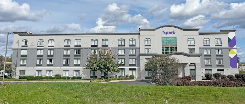 Spark by Hilton Mechanicsburg - photo 34