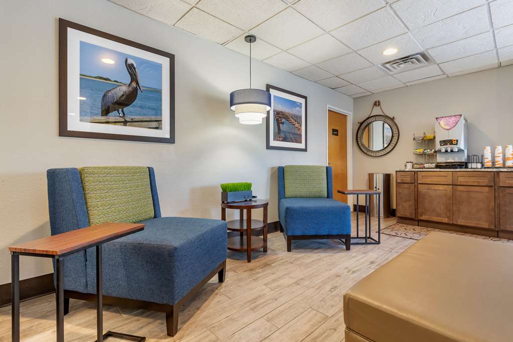 Comfort Suites Southport Oak Island - photo 7
