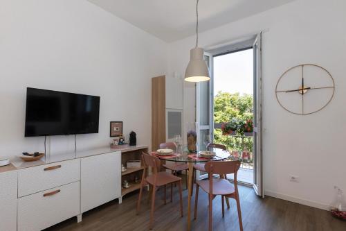 Milano Navigli Charm Cozy & Central — 4-Star Luxury Hotel in Milan, Italy