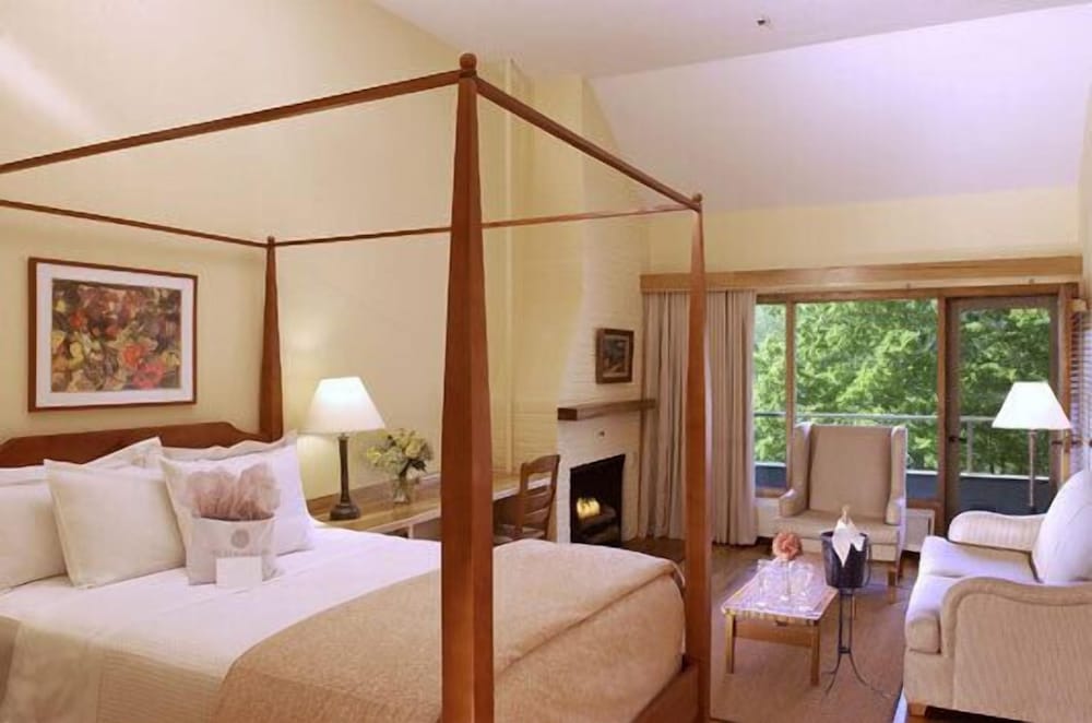 New Harmony Inn Resort and Conference Center - photo 8