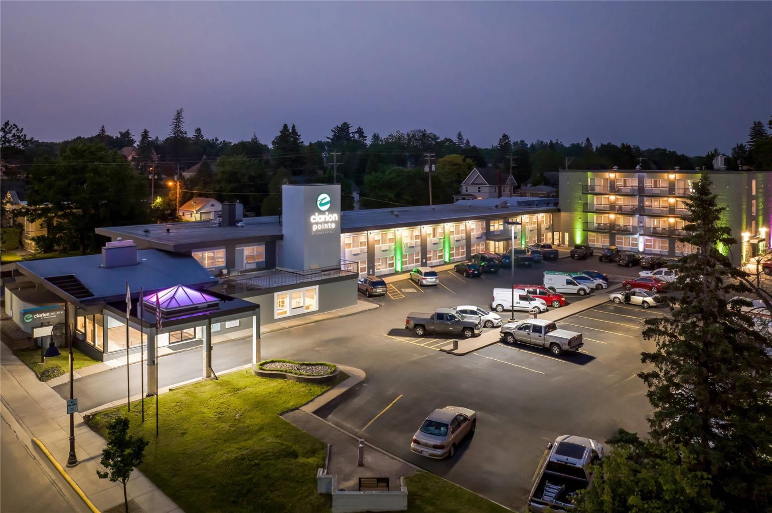 Clarion Pointe Rhinelander Downtown - photo 4
