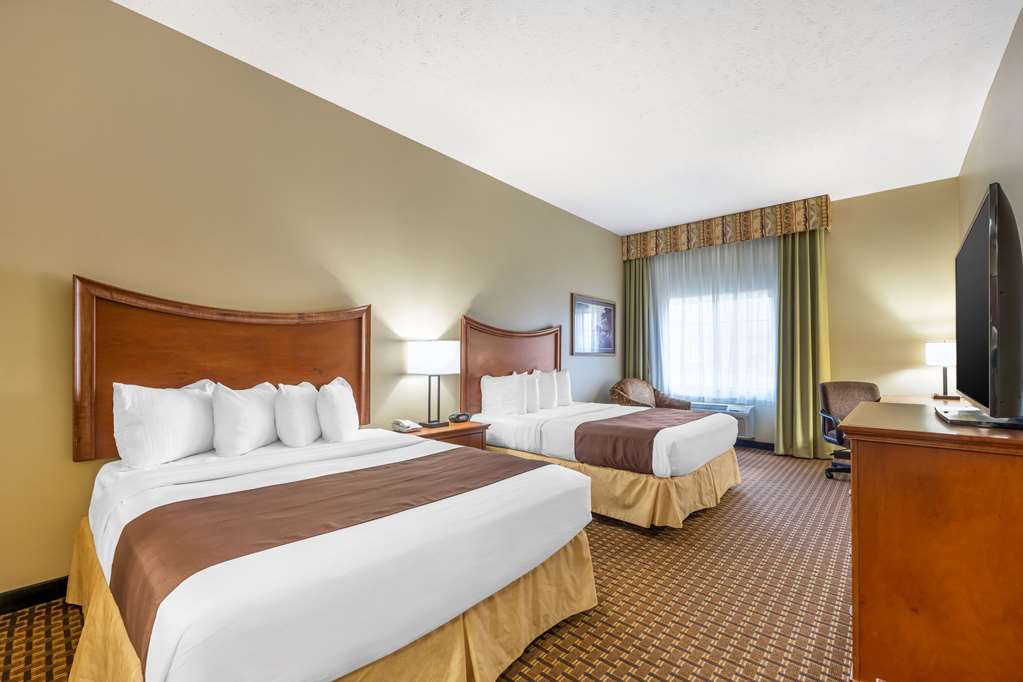 Best Western Plus Grand Island Inn & Suites - photo 4