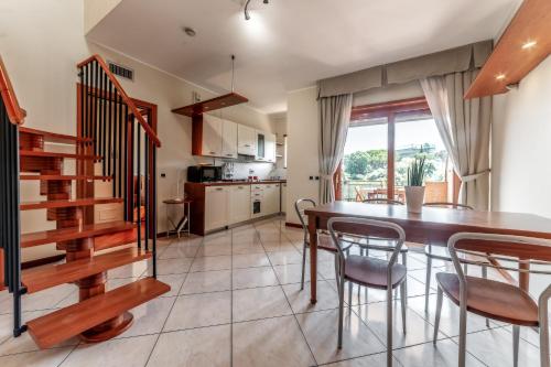 La Terrazza sul Parco Appartamento per famiglie Vaticano Metro A — 4-Star Luxury Hotel in Rome, Italy