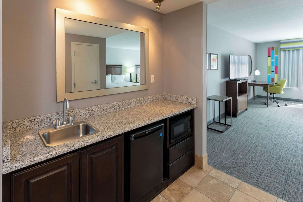 Hampton Inn Minneapolis Shakopee - photo 11
