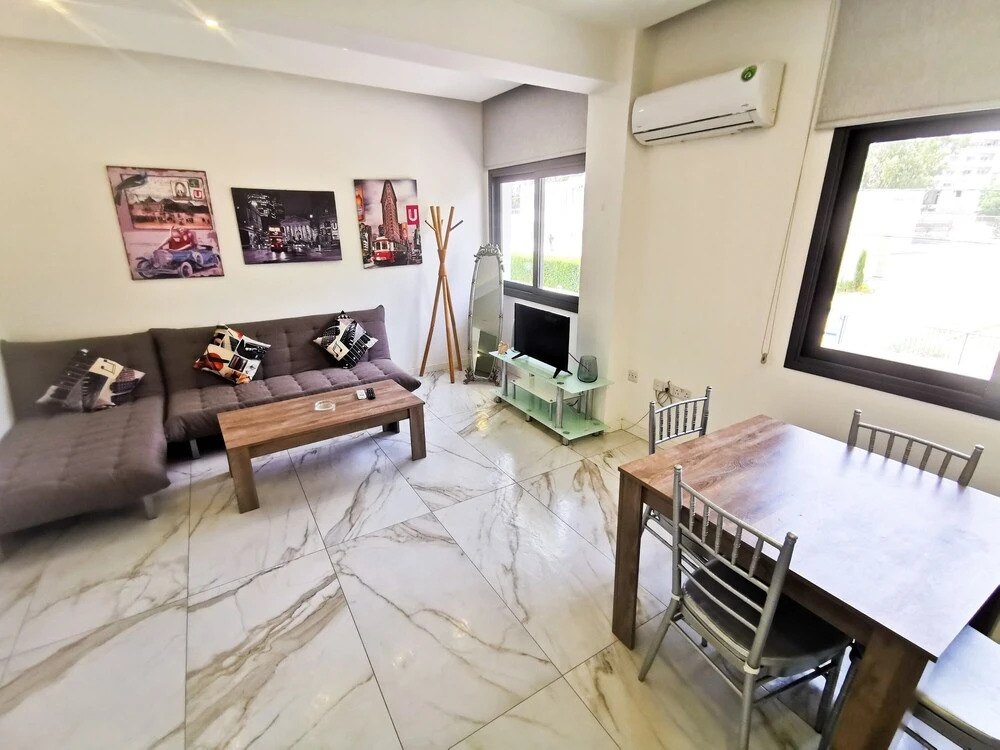 Mimi’s Sunny Beach Apartment