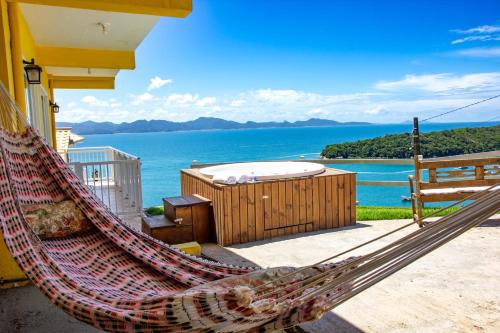 Morada Caixa d Aço in Porto Belo, Brasil