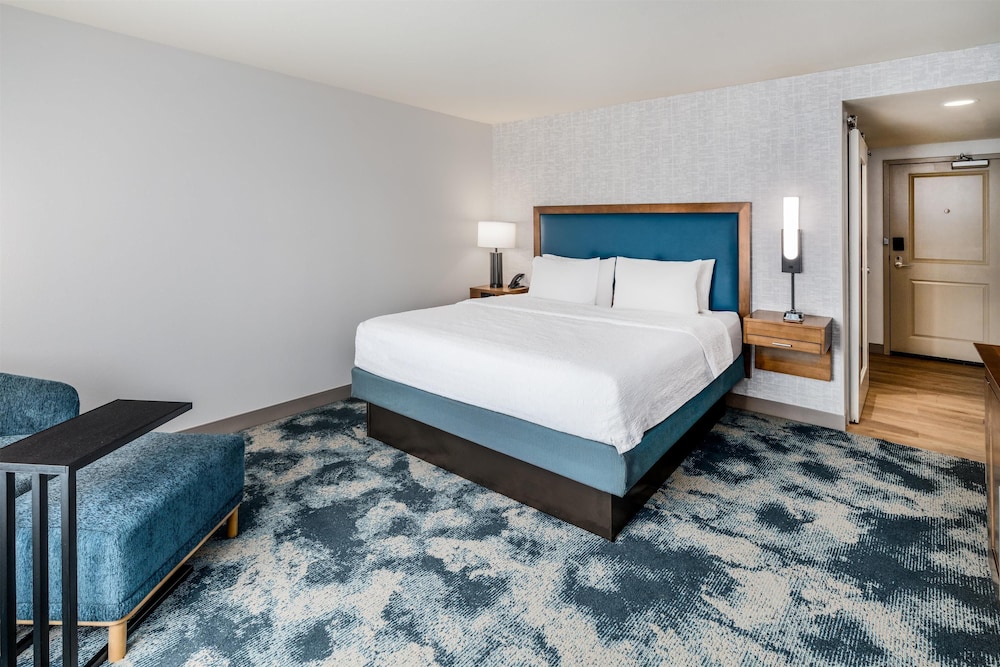 Hampton Inn & Suites Silverthorne - photo 18