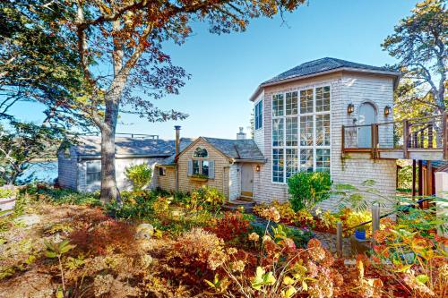 Sailor Sanctuary - carbon neutral hotel in Orleans