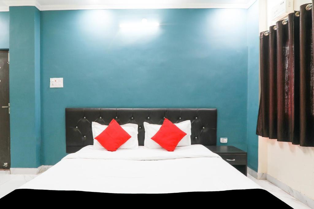 Capital O 78105 Hotel Figtree Premier in Patna, India