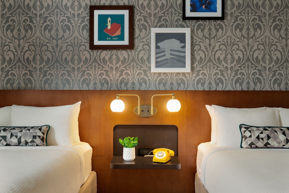 Hotel Indigo Winston Salem Downtown by IHG - photo 8