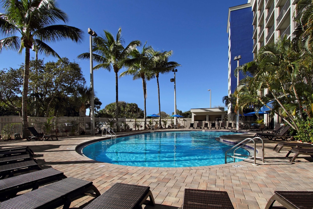 Hampton Inn Cocoa Beach Cape Canaveral - photo 23
