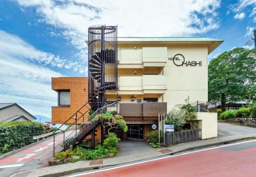 Hotel Wwj — Ina