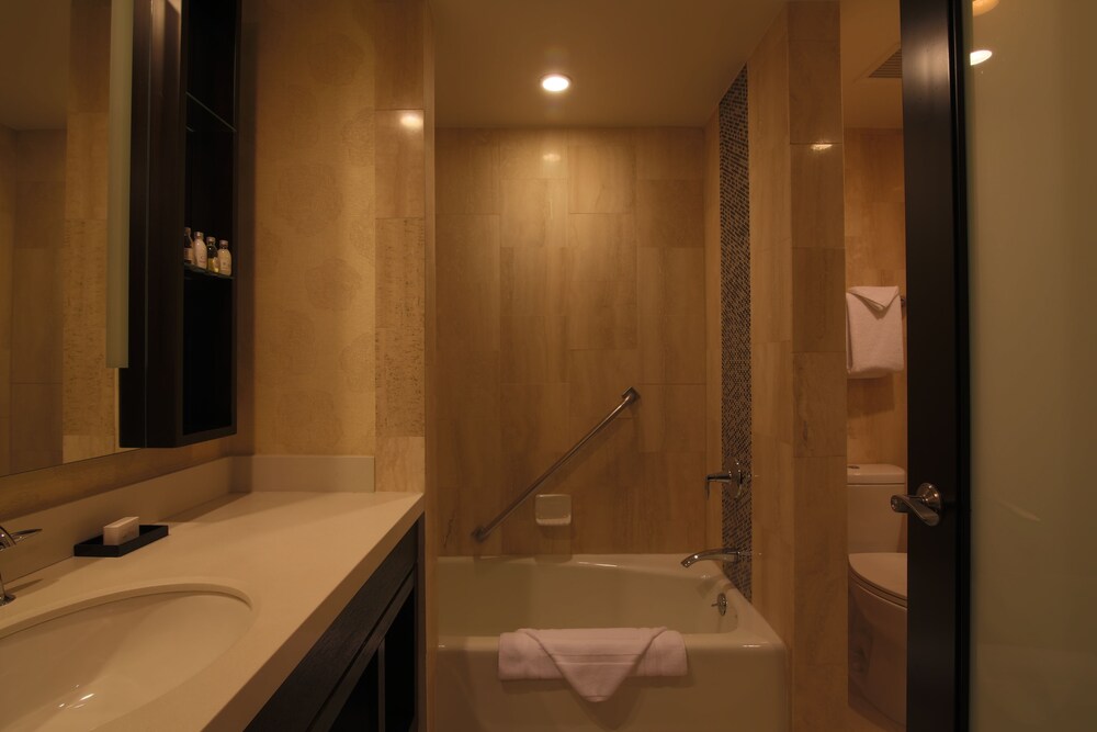 The L.A. Grand Hotel Downtown - photo 10