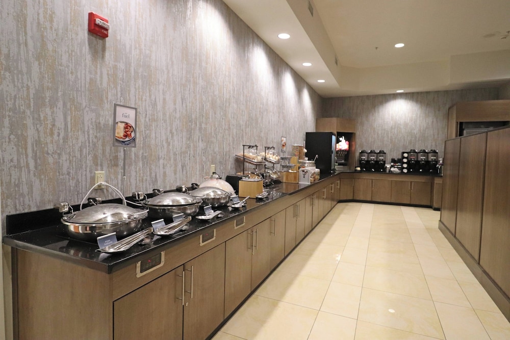 Fairfield Inn & Suites Kearney - photo 36