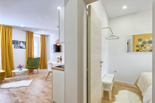 Hedone Luxury 3 Apartments With Free Parking — 4-Star Luxury Hotel in Pula, Croatia