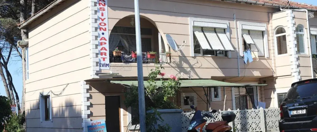 Sahil evim pansiyon in Uenye, Turkey