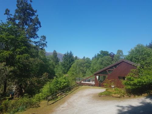 Invergloy Riverside Lodges — 4-Star Luxury Hotel in Highland, United Kingdom