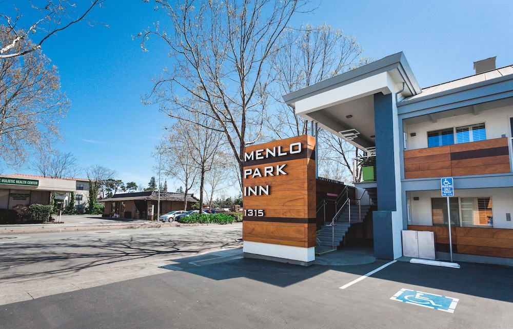 Menlo Park Inn - photo 43