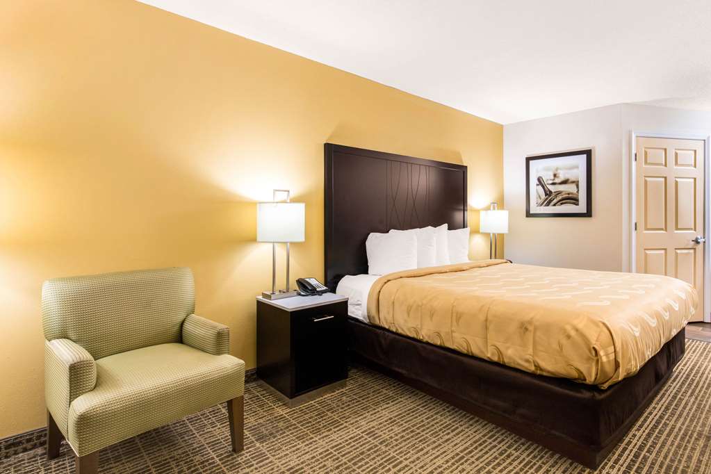 Quality Inn Trussville I 59 exit 141 - photo 16
