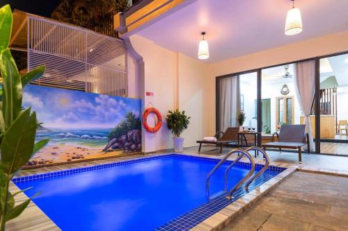 HoiAn Déjà Blue 2 Private villa with 4BR and pool — 4-Star Luxury Hotel in Hoi An, Vietnam