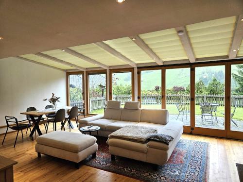 Apartment Sunnyday — 4-Star Luxury Hotel in Bad Kleinkirchheim, Austria