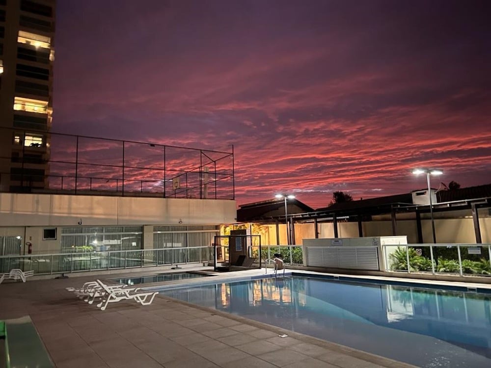 Velutti Home Club Lazer e Vista Mar — 4-Star Luxury Hotel in Penha, Brasil