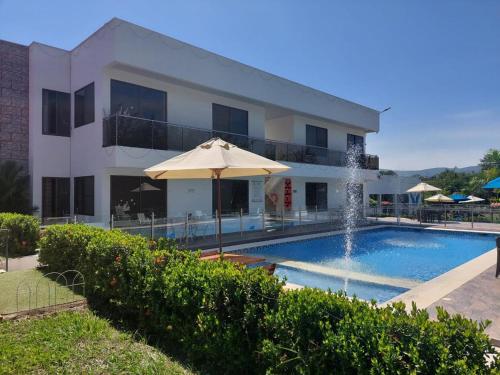 Natural View — Melgar