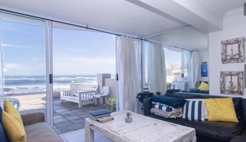 Watersedge — 4-Star Luxury Hotel in Cape Town, South Africa