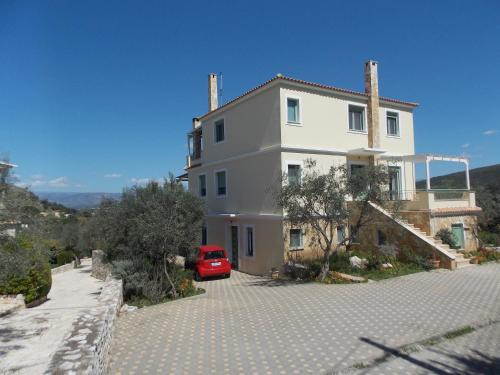 family house in Nafplio — 4-Star Luxury Hotel in Nafplio, Greece