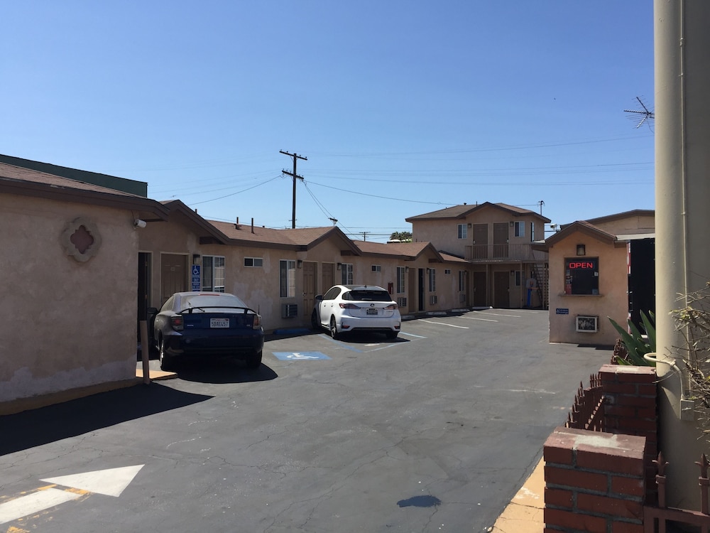 La Bonita Inn Motel - photo 16