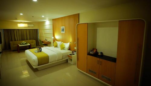 Hotel Emperor in Unknown City, India