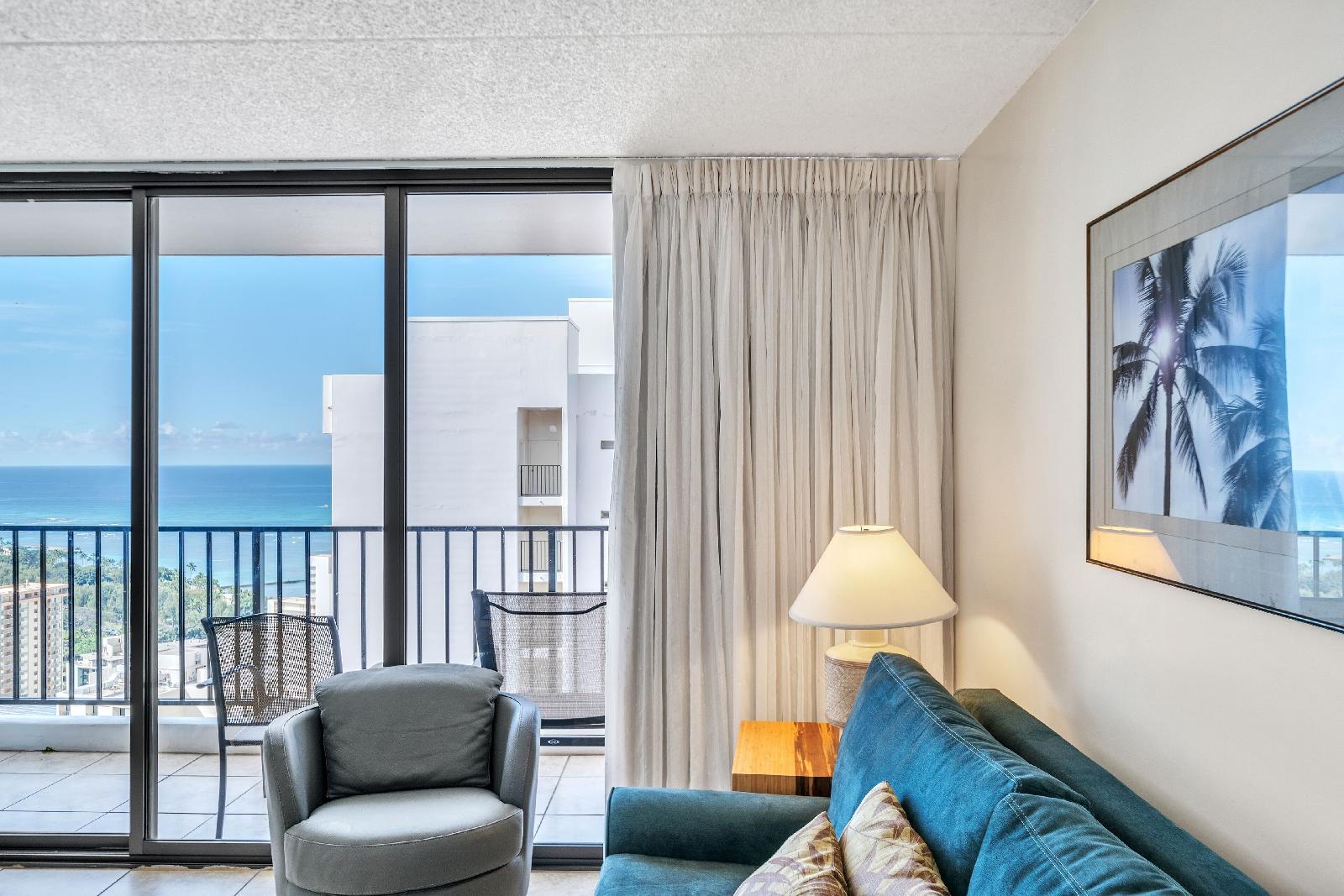 Waikiki Banyan Condo With Panoramic 37th Floor Ocean Views by Koko Resort Vacation Rentals - photo 15