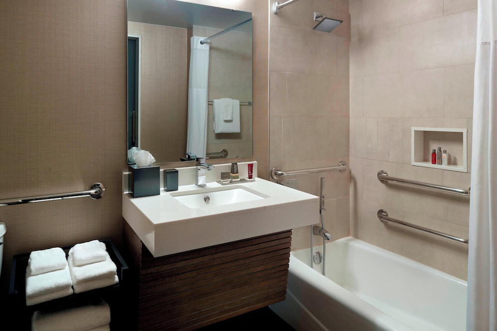 Charlotte Marriott City Center - photo 26