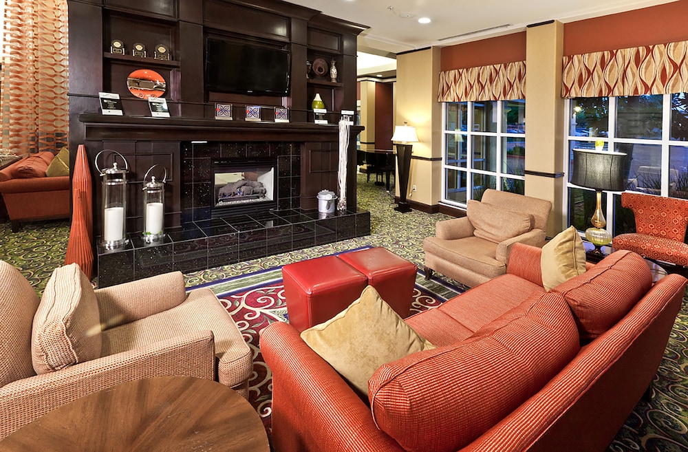 Hilton Garden Inn Fontana - photo 3