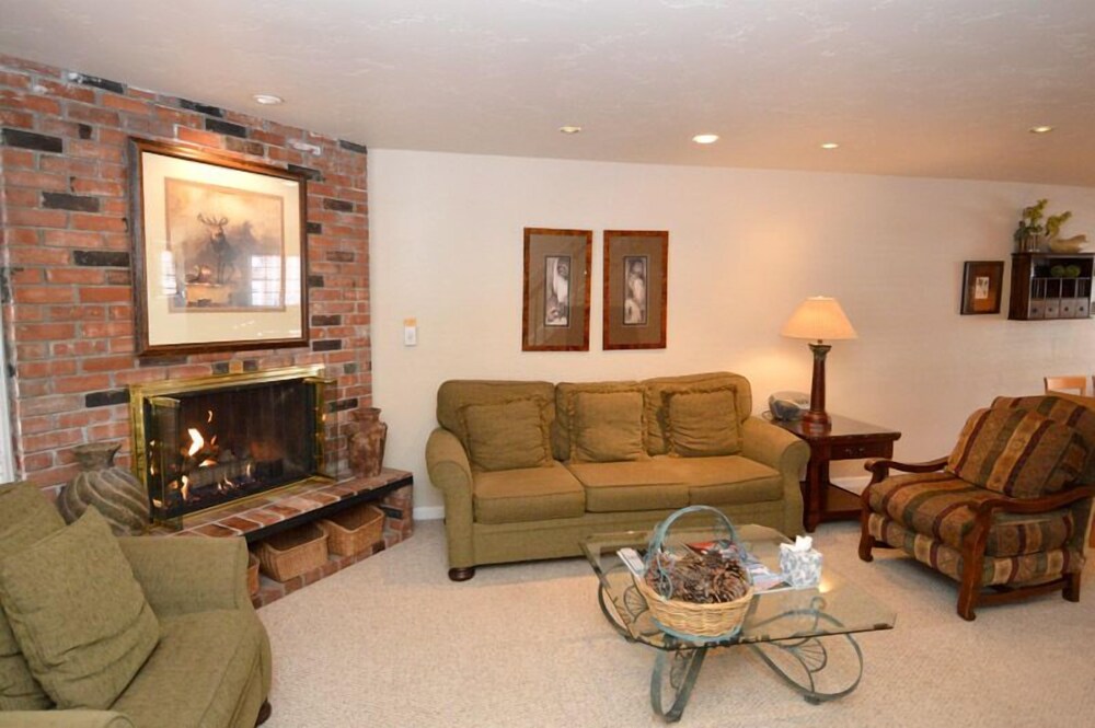 Alpenblick Townhomes - photo 37
