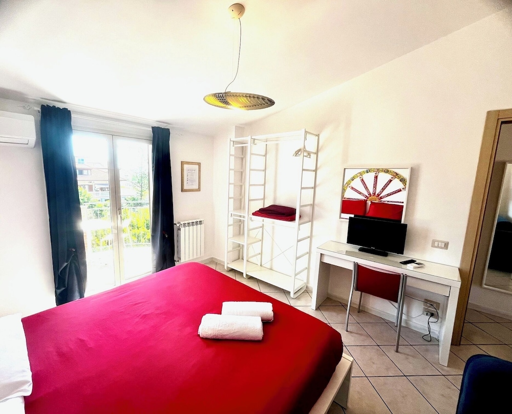 New Naxian Holidays in Giardini-Naxos, Italy