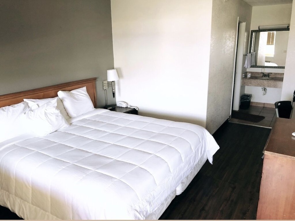Americas Best Value Inn Princess Anne - photo 14