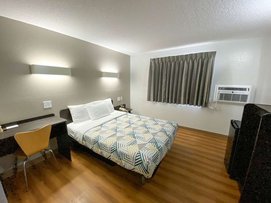 The Reserve Inn - photo 5