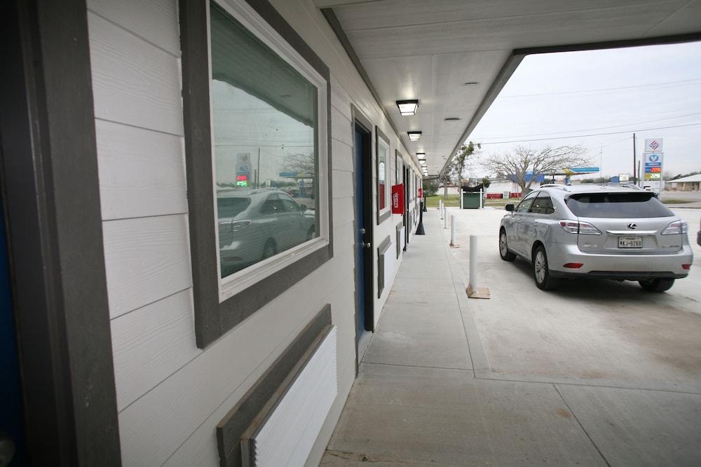 Edna Star Motel & Laundry - photo 18